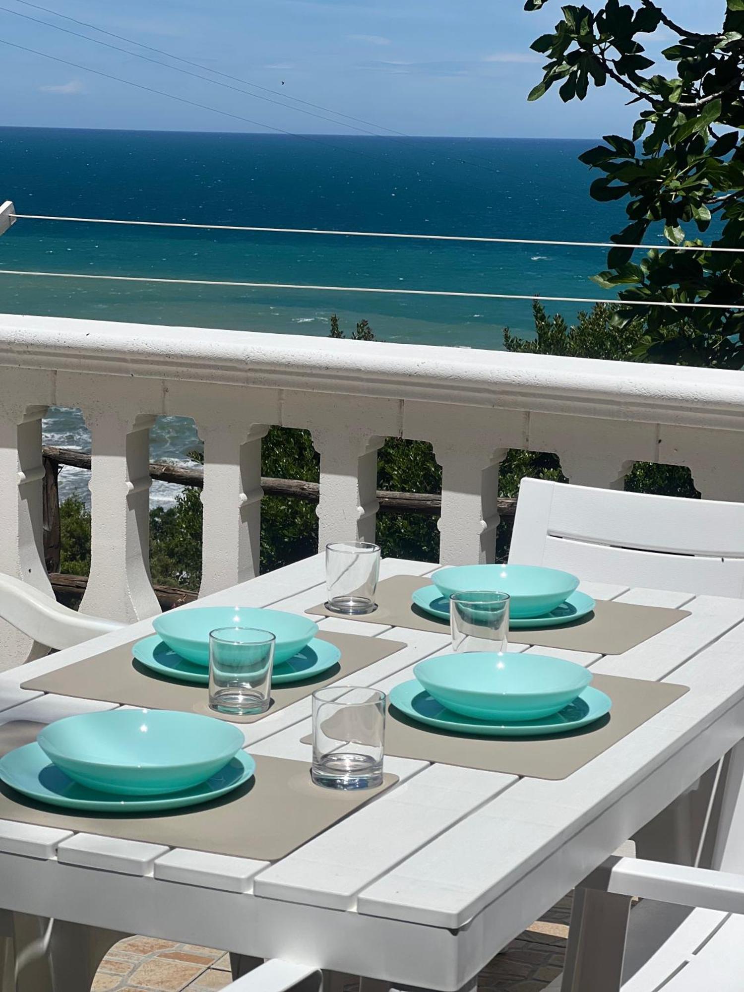 Apartamento Trilocale 2 Sul Mare Peschici Exterior foto